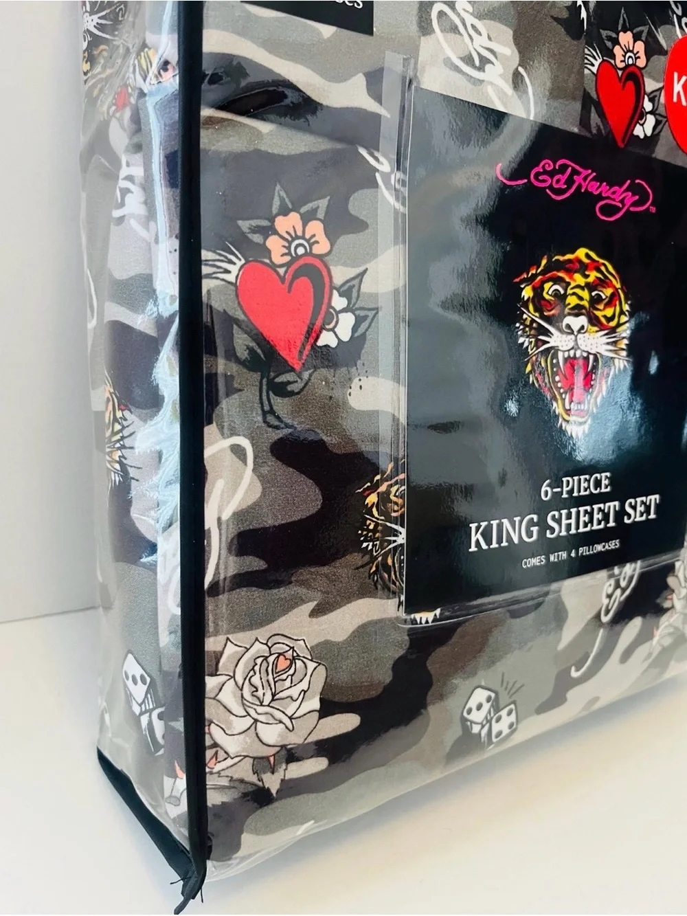 Ed Hardy Black Camo 6 Piece King Size Sheet Set Tigers Dice Hearts Roses